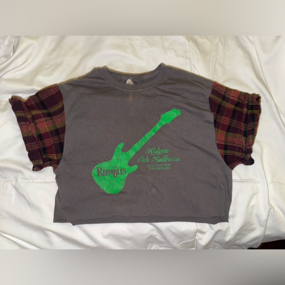 LF Cropped Shirt